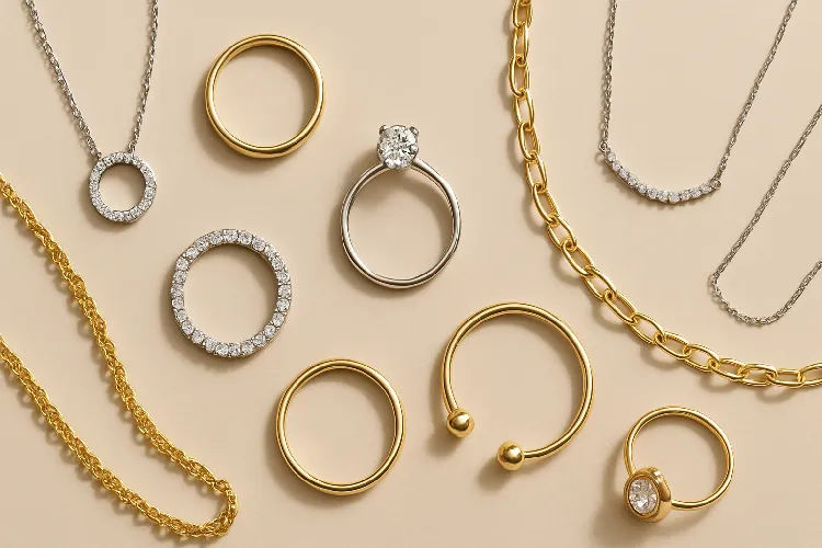 Wholesale jewelry collection featuring elegant rings and necklaces from various suppliers. Wholesale jewelry collection featuring elegant rings and necklaces from various suppliers.