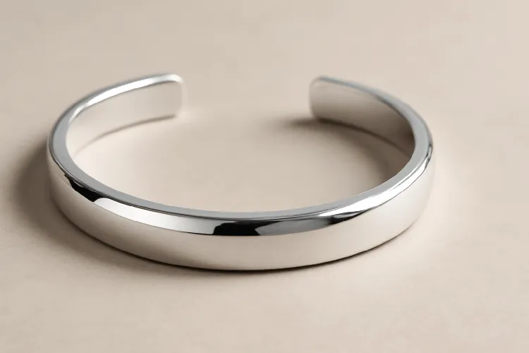 S925 Sterling Silver Bracelet – Durable and Stylish S925 Sterling Silver Bracelet – Durable and Stylish