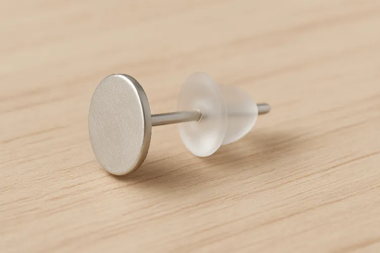 Rubber back clasp for casual earrings Rubber back clasp for casual earrings