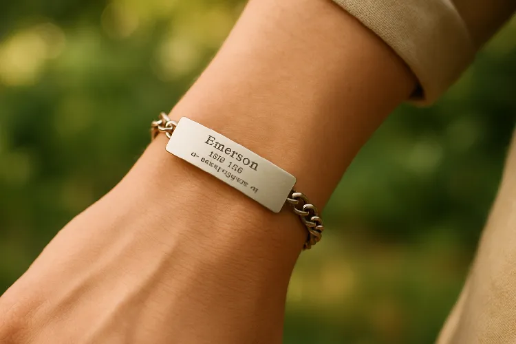 Personalized and functional ID bracelets Personalized and functional ID bracelets
