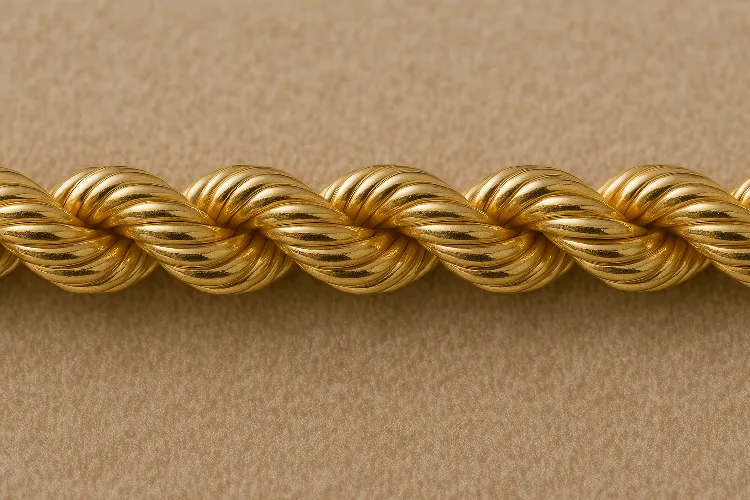 Rope Chain Close-Up Rope Chain Close-Up