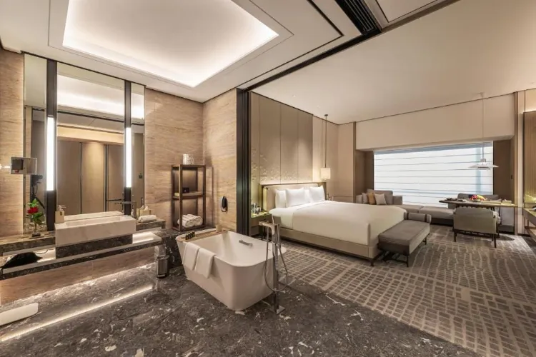 Hotel near Hong Kong Convention and Exhibition Centre