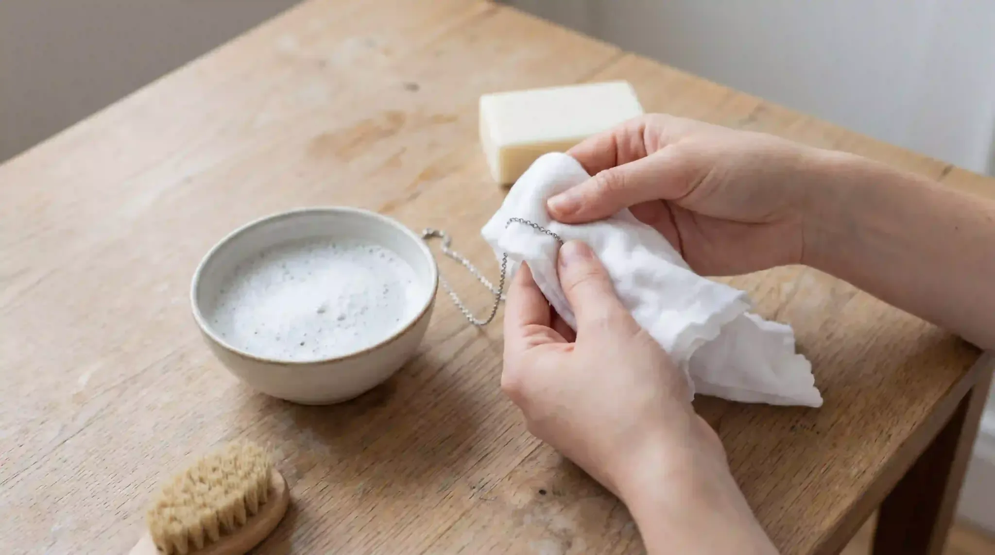 jewelry cleaning minimalist scene index 34096x2286