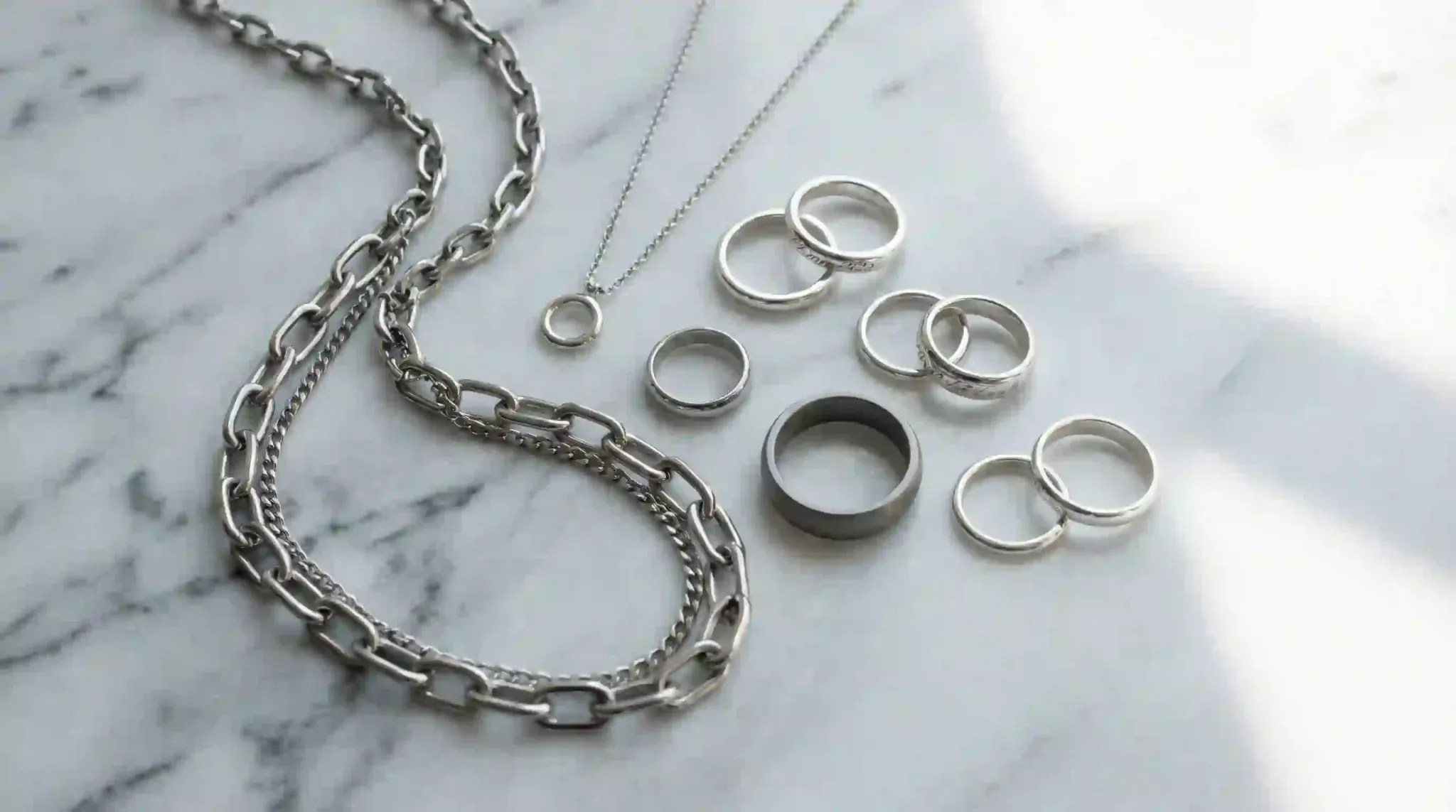 mixed metal jewelry product photography index 02752x1536