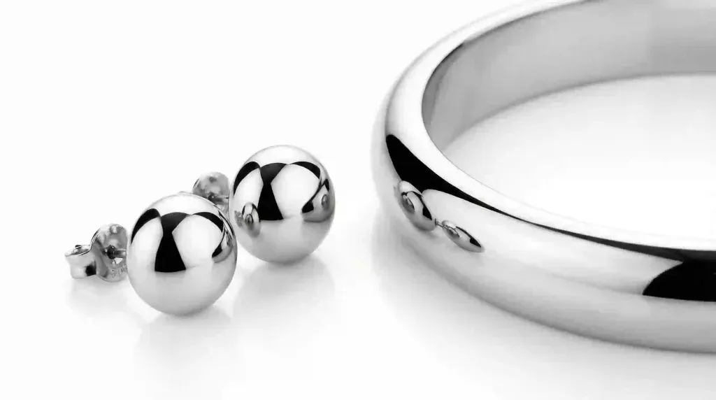 stainless steel jewelry studio shot index 32752x1536