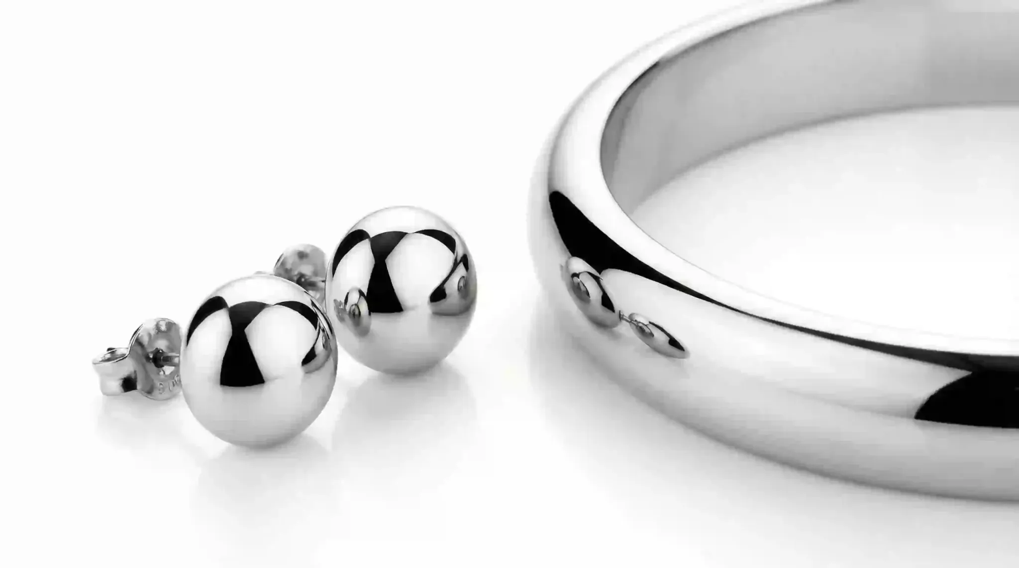 stainless steel jewelry studio shot index 32752x1536