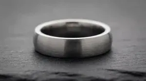 stainless steel ring macro photography index 02752x1536